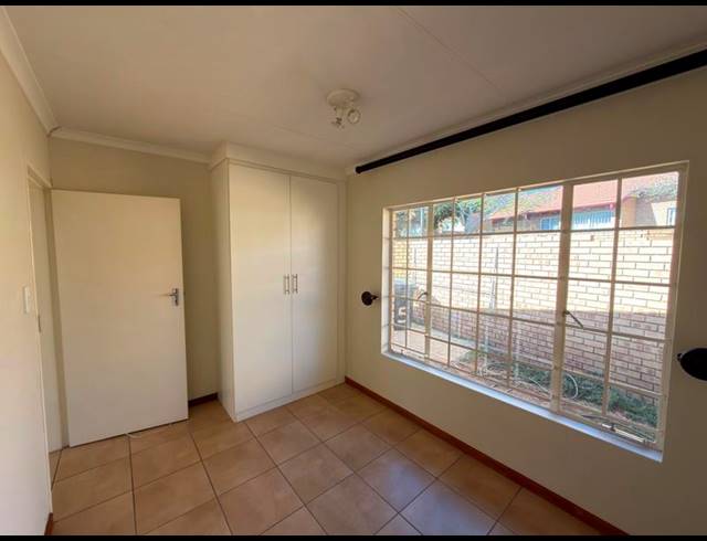 2 BEDROOM PROPERTY TO RENT IN THE REEDS